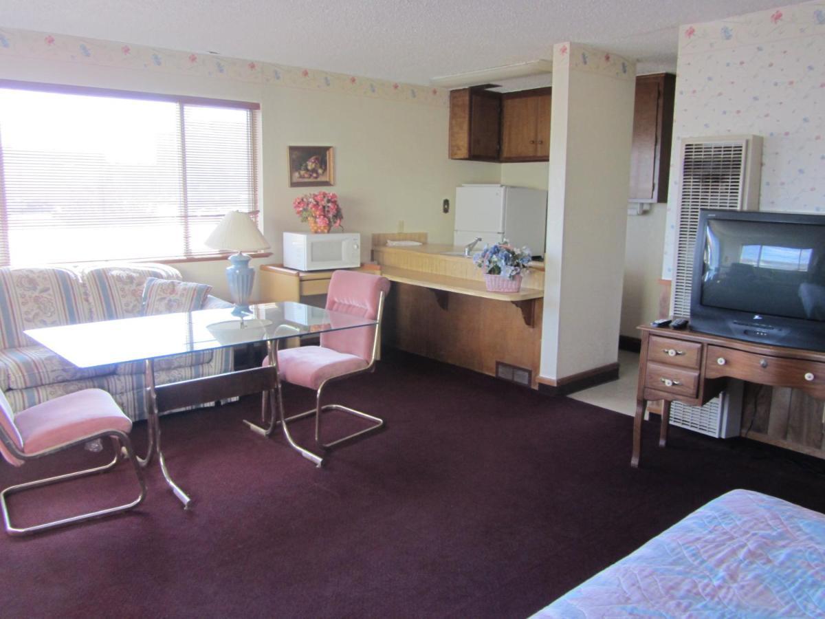 Warrick Plaza Inn Plainview Zewnętrze zdjęcie