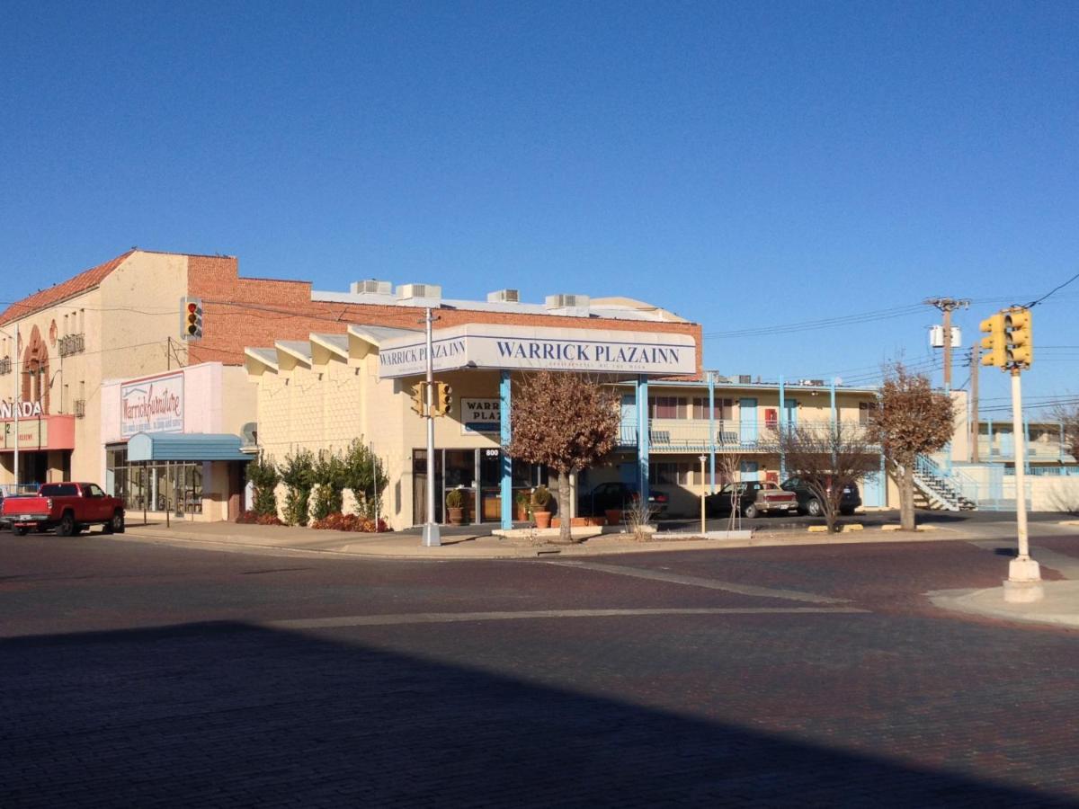 Warrick Plaza Inn Plainview Zewnętrze zdjęcie